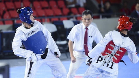 Võ sĩ taekwondo Bạc Thị Khiêm thắng Hàn Quốc, nhưng thua Trung Quốc giành HCĐ